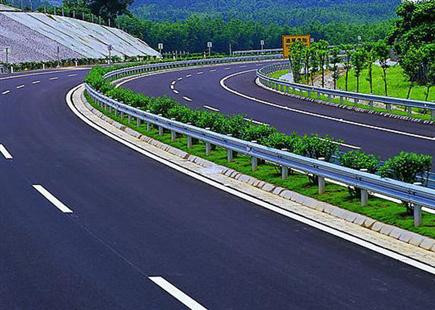 公路护栏