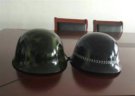 制暴头盔
